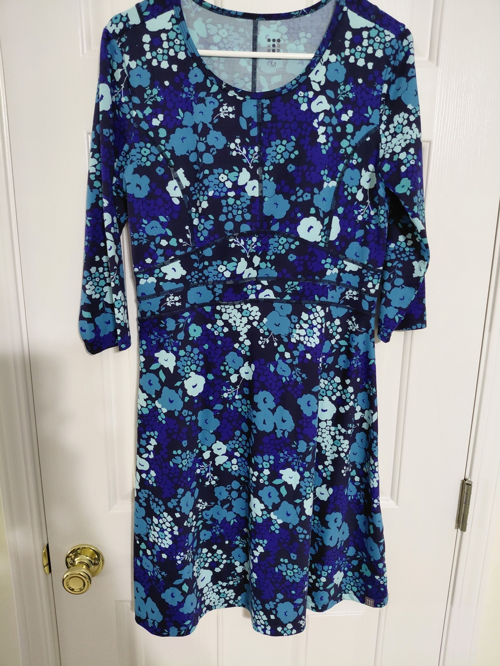 Title nine Blue Floral Midi Dress